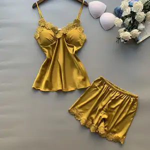 Stickerei Sexy Spitze Zweiteiler Nighty Cosy Silk Satin Night Wear Solid Golden Ärmellose Kurze Pyjamas Set für Frauen