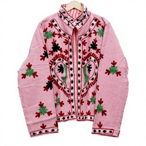 Chaqueta Varsity Rosa para Mujer, Cuello Mao, Bordado Floral Hecho a Mano, Algodón Ecológico, Secado Rápido, Transpirable, Manga Larga - Product Image 1