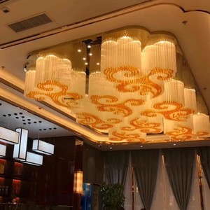 Lampadario in Cristallo per Ristoranti, Sale Conferenze e Hall; Lampada in Cristallo a Nuvola Auspicante per Club, Centri Vendite e Tavoli Espositivi - Product Image 2