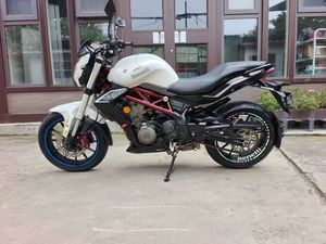 <span class=keywords><strong>Benelli</strong></span> <span class=keywords><strong>BN</strong></span> 300 300CC Moto Sportiva a Benzina da Corsa Streetbike Prodotta in Cina Velocità Massima >80km/h - Product Image 5