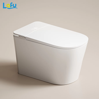 Toilette bidet intelligente de luxe avec télécommande, toilette intelligente allongée au sol à commande vocale avancée avec rinçage en mousse