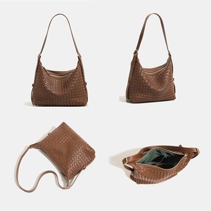 Borsa a Spalla da Donna di Tendenza 2026 all'Ingrosso, Borsa Hobo in Pelle PU Intrecciata con Tracolla Regolabile, Design Esclusivo - Product Image 4