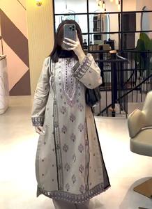 Faux Georgette lourde avec broderie 5 mm séquence travail avec manches vêtements de fête Look Faux Georgette haut Plazzo & Dupatta ensemble - Product Image 3