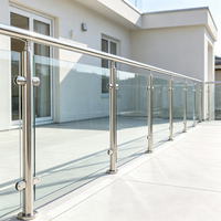 Poteau de balustrade en verre sans cadre en acier inoxydable antirouille à montage latéral personnalisé pour balcon résidentiel