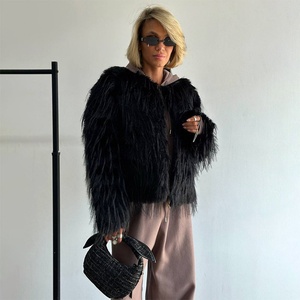 <span class=keywords><strong>Manteau</strong></span> <span class=keywords><strong>court</strong></span> en fausse fourrure tissée pour <span class=keywords><strong>femme</strong></span>, avec poches en polaire, chaud et tendance, pour l'automne - Product Image 2