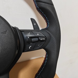 Volante Sportivo in Fibra di Carbonio per <span class=keywords><strong>BMW</strong></span> F30 F10 F20 F35 E/F Chassis Stile M3 M5 M6 con Paddle Shifter - Product Image 4