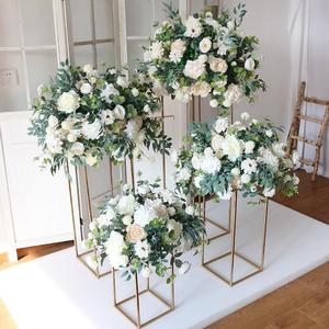 Vente en gros Centres <span class=keywords><strong>de</strong></span> <span class=keywords><strong>table</strong></span> <span class=keywords><strong>de</strong></span> mariage Artificielle Surdimensionnée Mariage et Fête Fleur Boule <span class=keywords><strong>Centre</strong></span> <span class=keywords><strong>de</strong></span> <span class=keywords><strong>table</strong></span> <span class=keywords><strong>de</strong></span> mariage <span class=keywords><strong>pour</strong></span> Noël - Product Image 4
