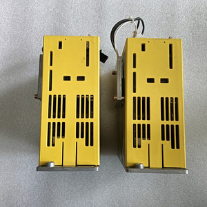 Variador de Frecuencia A06B-6093-H111 con Construcción de Plástico y Aluminio para Automatización - Product Image 4