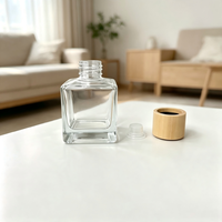 Bouteille vide carrée en verre épais transparent de 120 ml pour diffuseur à bâtonnets, avec couvercle en bois et bouchon intérieur anti-fuite, pour emballage de parfum d'intérieur