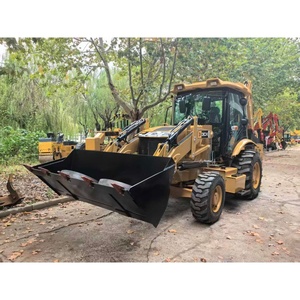 Retroexcavadora Usada JCB 3CX de 7.8 Toneladas, Maquinaria de Construcción Multifuncional para Trabajos Viales - Product Image 4