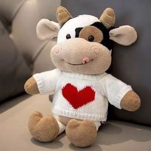 Cadeaux pour étudiants 2025 : Nouvelle peluche mignonne Vache <span class=keywords><strong>Hobbit</strong></span> tachetée, Poupée cadeau du zodiaque pour étudiants et étudiantes - Product Image 3