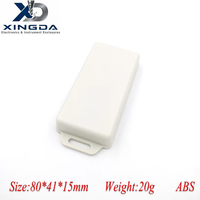 Casing Plastik Elektronik Mini ABS Persegi Panjang Dengan Lubang Pemasangan  Penutup Pelindung Papan Sirkuit Pengendali Jarak Jauh