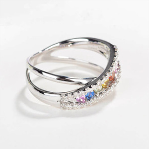 Anello a Croce Arcobaleno per Donne, Elegante Gioiello da Dito alla Moda - Product Image 4
