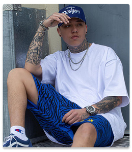 T-shirt Homme Uni Streetwear Oversize à Col Rond et Manches Courtes 100% Coton 400 GSM avec Impression de Haute Qualité - Product Image 5