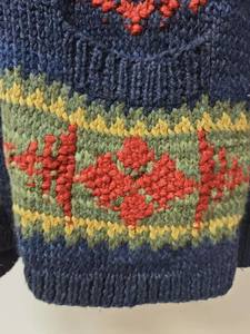 Cardigan décontracté à col châle en tricot informatique d'inspiration vintage, motif géométrique multicolore, fermeture boutonnée, anti-plis - Product Image 4