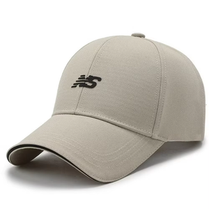 IN STOCK Unisex 6 Panel <b>Baseball</b> <b>Cap</b> Wholesale Velour Sports Trucker <b>Cap</b> 3D Embroidery Adjustable Daily Outdoor Snapback <b>Cap</b> - Product Image 3