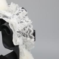 Serre-tête Lolita avec oreilles de chat moelleuses, nœud en dentelle et clochette – Style Lolita mignon pour le cosplay et les événements d'anime