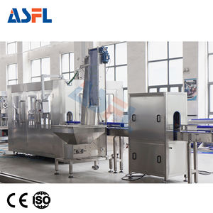 Machine de lavage, de remplissage et de bouchage de bouteilles de lait en plastique monobloc de haute qualité de 250 ml, 300 ml et 400 ml pour les usines de boissons - Product Image 2