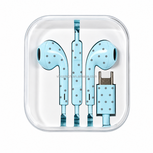 Auriculares con Cable Tipo C con Diseño de Puntos, Manos Libres, con Micrófono de Audio HD y Control Remoto para Llamadas y Música en <span class=keywords><strong>iPhone</strong></span> - Product Image 1