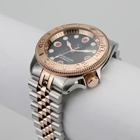 Montre Homme Automatique SKX007 4H NH35 avec Cadran et Aiguilles Super Lumineux, Verre Saphir Dôme 20 ATM
