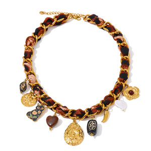 Jinyou 3949 Trend Luipaard Polyester Gewikkeld Roestvrij Staal Vergulde Ketting Acryl Hart Emaille Kat Hanger - Product Image 1