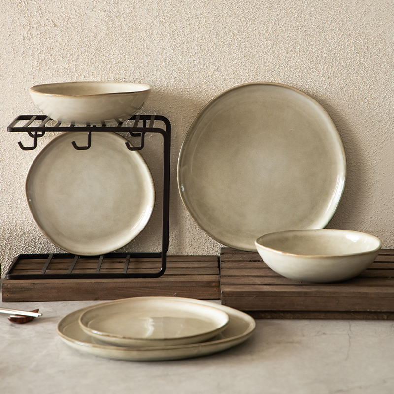 EKA Wholesale Europe Stoneware Plate and