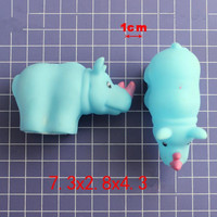 Usine directe en plastique éléphant et rhinocéros bébé bain douche jouets jouets de l'eau de qualité supérieure pour les enfants
