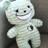 Marionnette d'ours personnalisée tie-dye OEM ODM, jouet en peluche shaggy avec oreilles scintillantes, idéal pour les enfants, cadeau pour les grossistes et importateurs de jouets