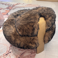Fauteuil d'appoint moelleux et doux en fausse fourrure de luxe, design italien moderne, fait main, pour salon et bureau à domicile