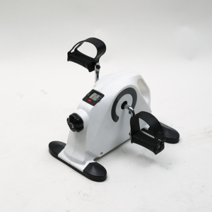 Esercitatore a pedale per bici sotto la scrivania con Display elettronico per allenamento di gambe e braccia Pedaler pieghevole completamente assemblato - Product Image 6
