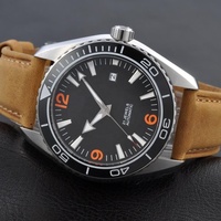 Herren Automatische Mechanische Uhr im Taucherstil mit Orangefarbenem Armband Wasserdichte Armbanduhr für Männer im Sportstil für den Alltag