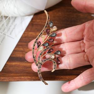 Broches de Cristal con Flores, Modernos y Elegantes, Botones de Diamantes de Imitación, Aleación Chapada en Oro, Personalizados, Unisex, para Uso Diario, Compromiso, Boda - Product Image 5