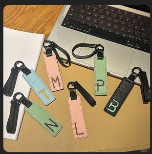 Porte-clés en cuir PU avec pendentif lettre, alphabet A-Z, pour clés de voiture, cadeau pour portefeuille, sac à dos, accessoires de charme pour sac - Product Image 4