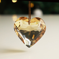 Pendentif Prisme Cœur en Verre Cristal Champagne 45mm, Décoration Suspendue Feng Shui pour Intérieur, Extérieur, Jardin, Attrape-Soleil de Noël pour Fenêtres
