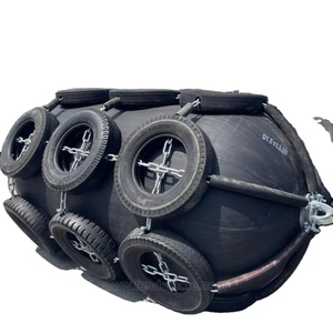 Garde-boue en caoutchouc marin pneumatique de 1500x3000mm avec pièces de tuyau d'airbag de bouée certifiée CCS pour une utilisation en mer sur le quai et le quai de bateau - Product Image 1