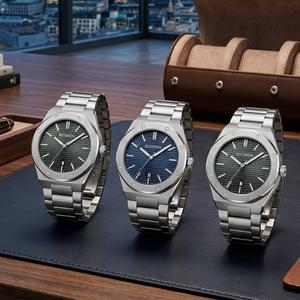 สำหรับขายส่ง OEM นาฬิกาข้อมือสแตนเลสสตีล ตัวเรือนสั่งทำพร้อมโลโก้ หน้าปัด Hardlex เครื่องญี่ปุ่น กันน้ำ 5BAR นาฬิกาควอตซ์ - Product Image 2
