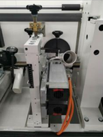 Machine de chantournage automatique et de haute précision pour travaux lourds avec servomoteur pour la fabrication de meubles ou d'armoires en usine