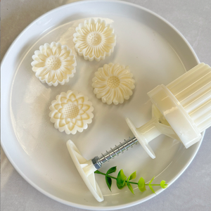 Outils de cuisson et de pâtisserie 50g 8 pièces ensemble de moules à gâteau de lune presse à main à motif <span class=keywords><strong>Sakura</strong></span> antiadhésif idéal pour la fabrication de pâtisserie au Festival de la mi-automne - Product Image 6