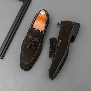 Chaussures habillées pour hommes de haute qualité, faites à la main, à franges, élégantes, décontractées, à bout pointu, formelles - Product Image 1