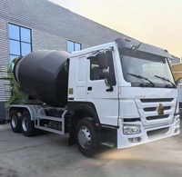 Harga Murah HOWO 371HP 4x4 10 Kubik Truk Mixer Beton Bekas dengan Mesin Gearbox Pompa Siap Kirim
