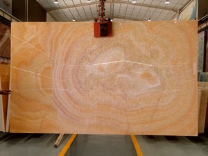 حجر أونيكس طبيعي شفاف مصقول كبير الحجم بلون برتقالي أرانشيو للفنادق والفلل الحديثة مقاوم للماء لمدة عام - Product Image 5