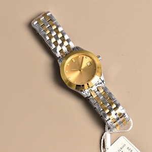 Reloj de Lujo Avanzado con Movimiento de Cuarzo de Precisión, Correa de Acero de Doble Color, Marcadores de Hora con Diamantes, Cuerpo Delgado, Resistente al Agua, Longines - Product Image 5