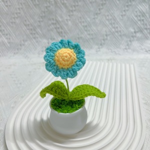 กระถางดอกทานตะวันถักมือหลากสีสัน ต้นไม้ประดิษฐ์ถักโครเชต์ทำมือ - Product Image 6