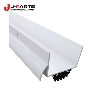 Joint d'étanchéité, porte coulissante, moteur inférieur pour Toyota HIACE LH103 1993-1998 67897-95J00 - Product Image 1