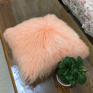 Oreiller en fourrure tibétaine 100% naturelle en peau de mouton/mouton de Mongolie - Product Image 4