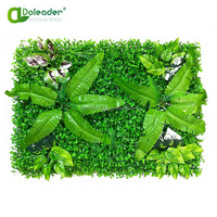 Doleader Mur de plantes artificielles résistant aux UV et ignifuge Mur d'herbe verte Mur de feuillage artificiel Mur de feuillage artificiel
