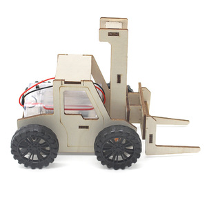 Kit de Manualidades de Madera STEM, Proyectos de Construcción Científica DIY, Modelo de Montacargas Versión Básica Sin Baterías - Product Image 2