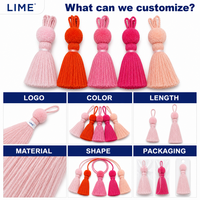 Usine de pompons en gros, Pompons pour rideaux, ornements de sacs, coussins, accessoires vestimentaires, longueur, style et matériau personnalisables