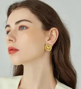 Ladies Gold Earrings Round Rope Disc Earrings Retro Earrings Fashionable Lightweight Anti Allergy