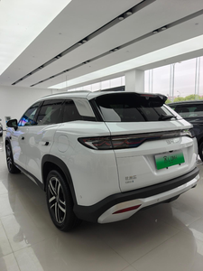 BYD Song L, Auto Eléctrico SUV Mediano de 5 Puertas y 5 Asientos, Volante a la Izquierda, Euro VI, Distancia entre Ejes de 2500-3000 mm, Suspensión de Doble Horquilla, Auto Usado - Product Image 5